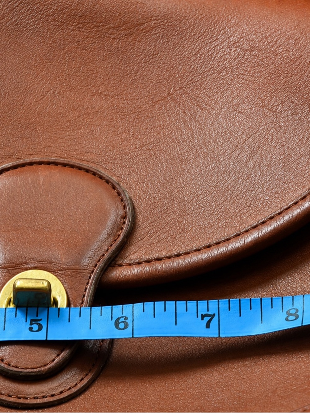 Vintage Coach 90´s Cognac Brown Leather Saddle Crossbody Bag Brass Hardware - Picture 10 of 14